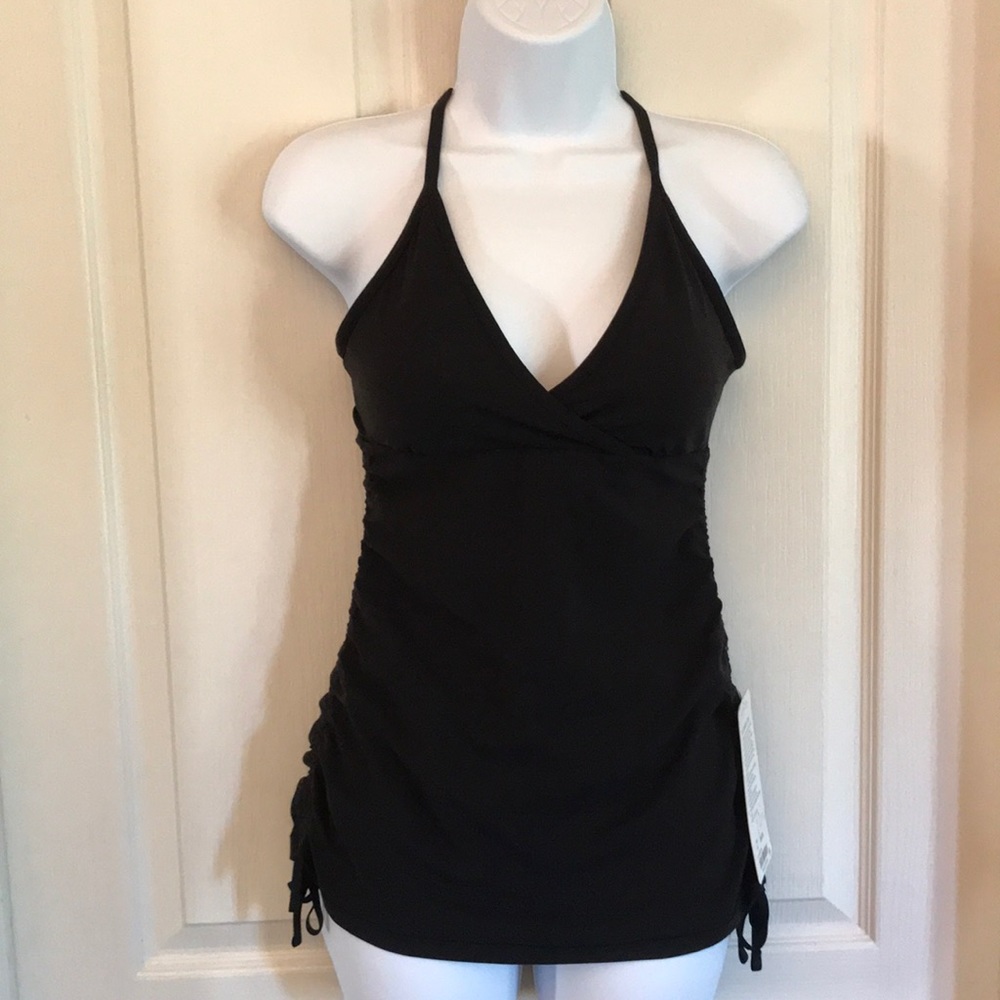 NWT Lululemon Full Freedom Tank size 6 Black